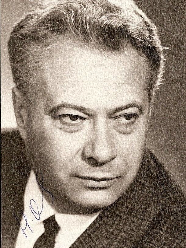 Николай Николаевич Озеров