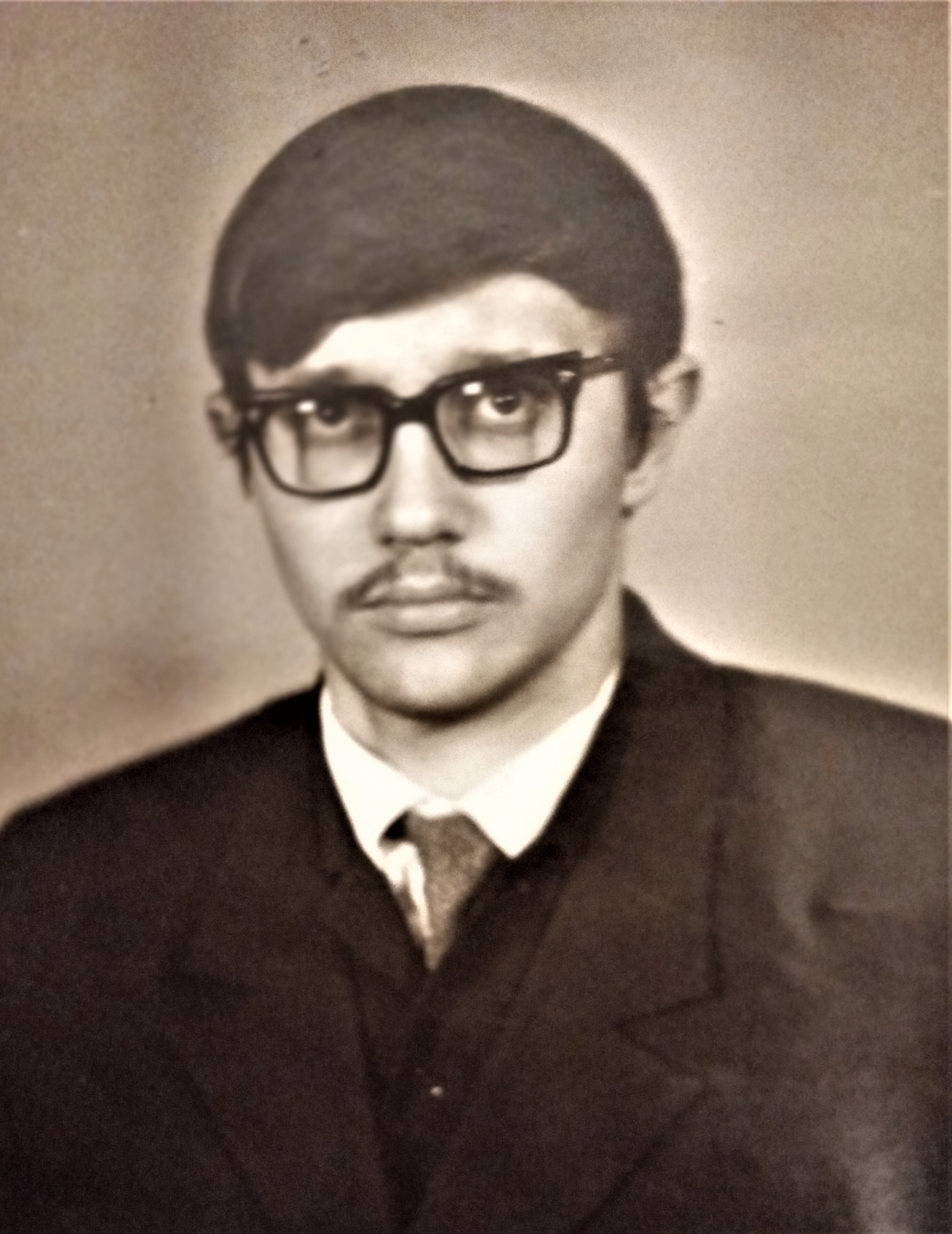 Виктор Георгиевич Власов