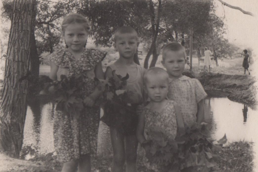 Album_Maria 84 Unassociated photos