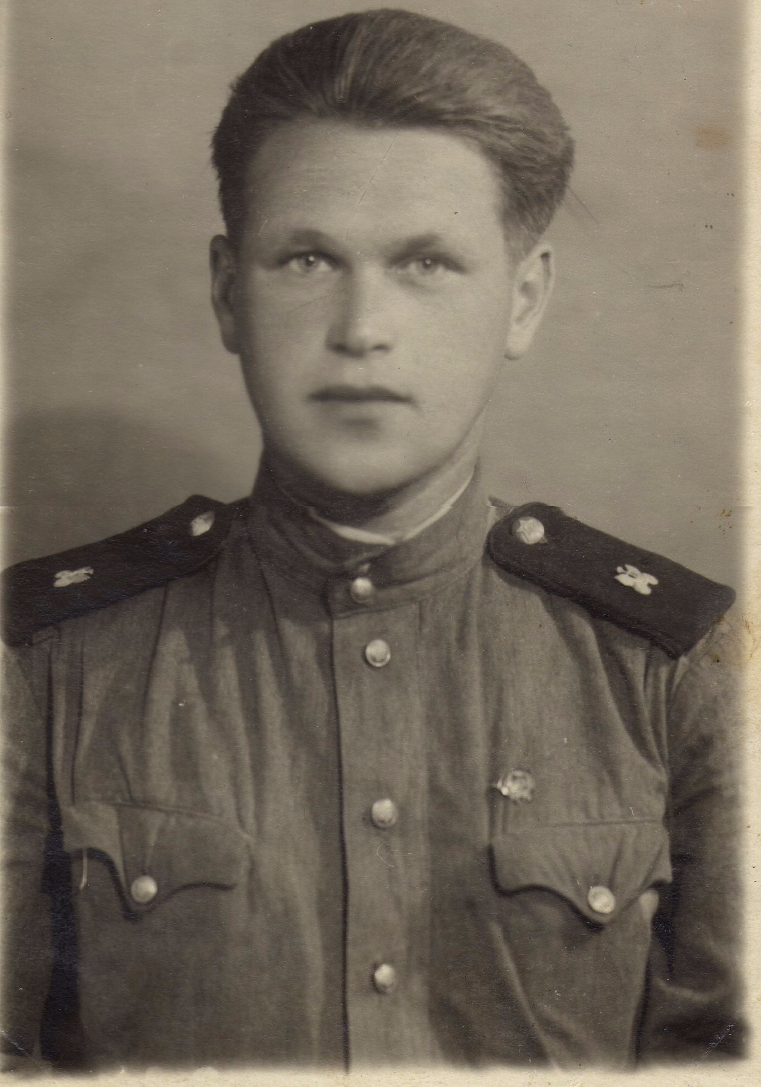 Борис Демишев