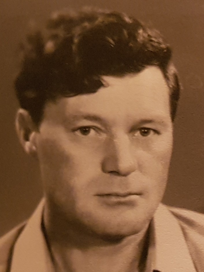 Анатолий Бородин Анатолий Бородин