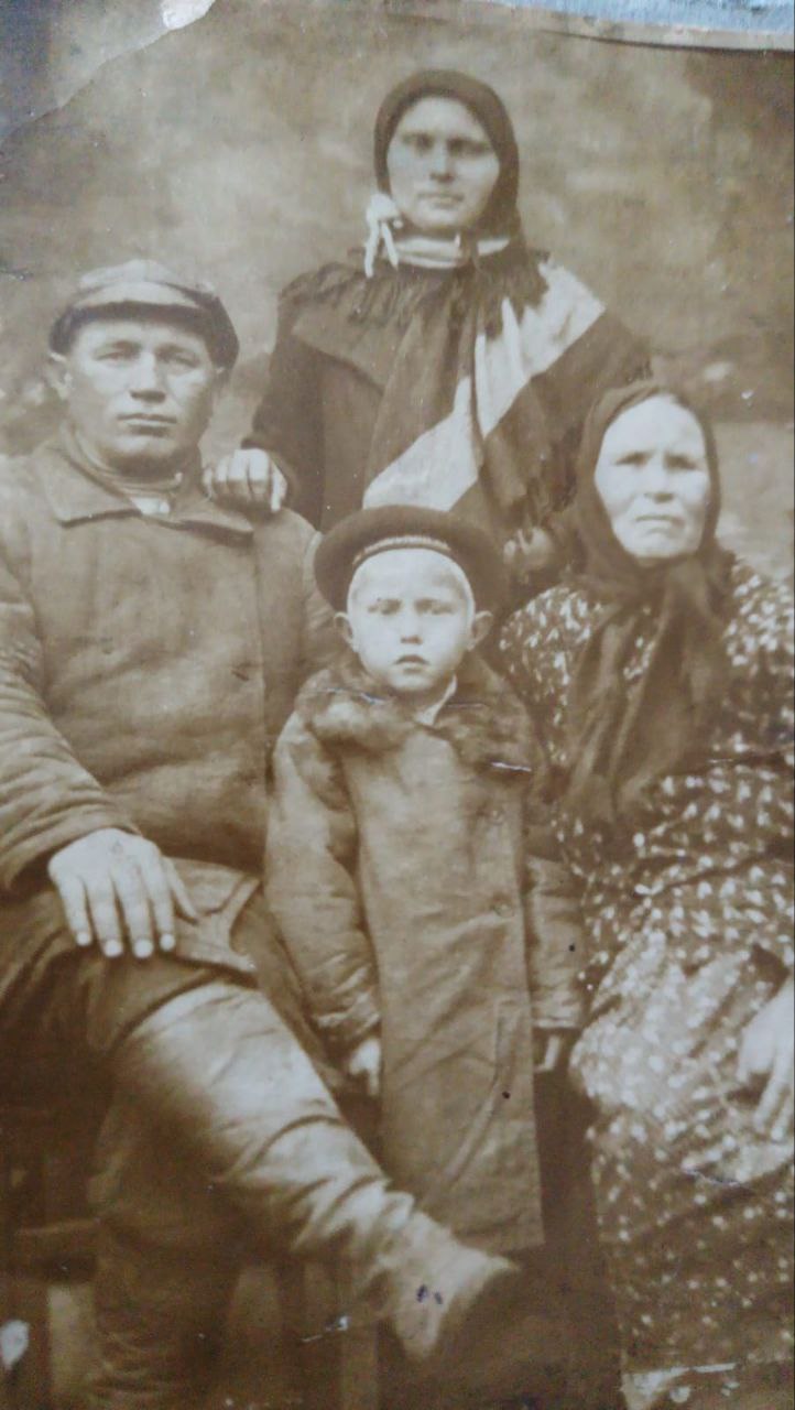 Леонид Макрушин Леонид Макрушин