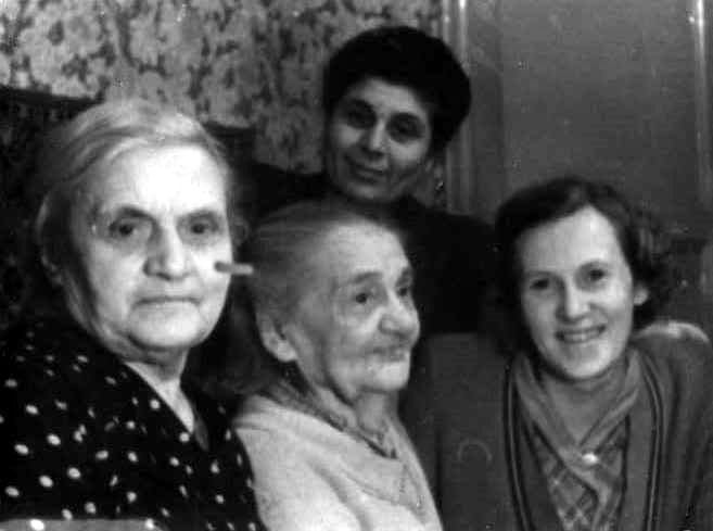 Естер Евелевна Хорош Естер Евелевна Хорош