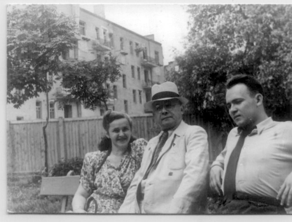 A-O Александр Моисеевич Ольшанецкий