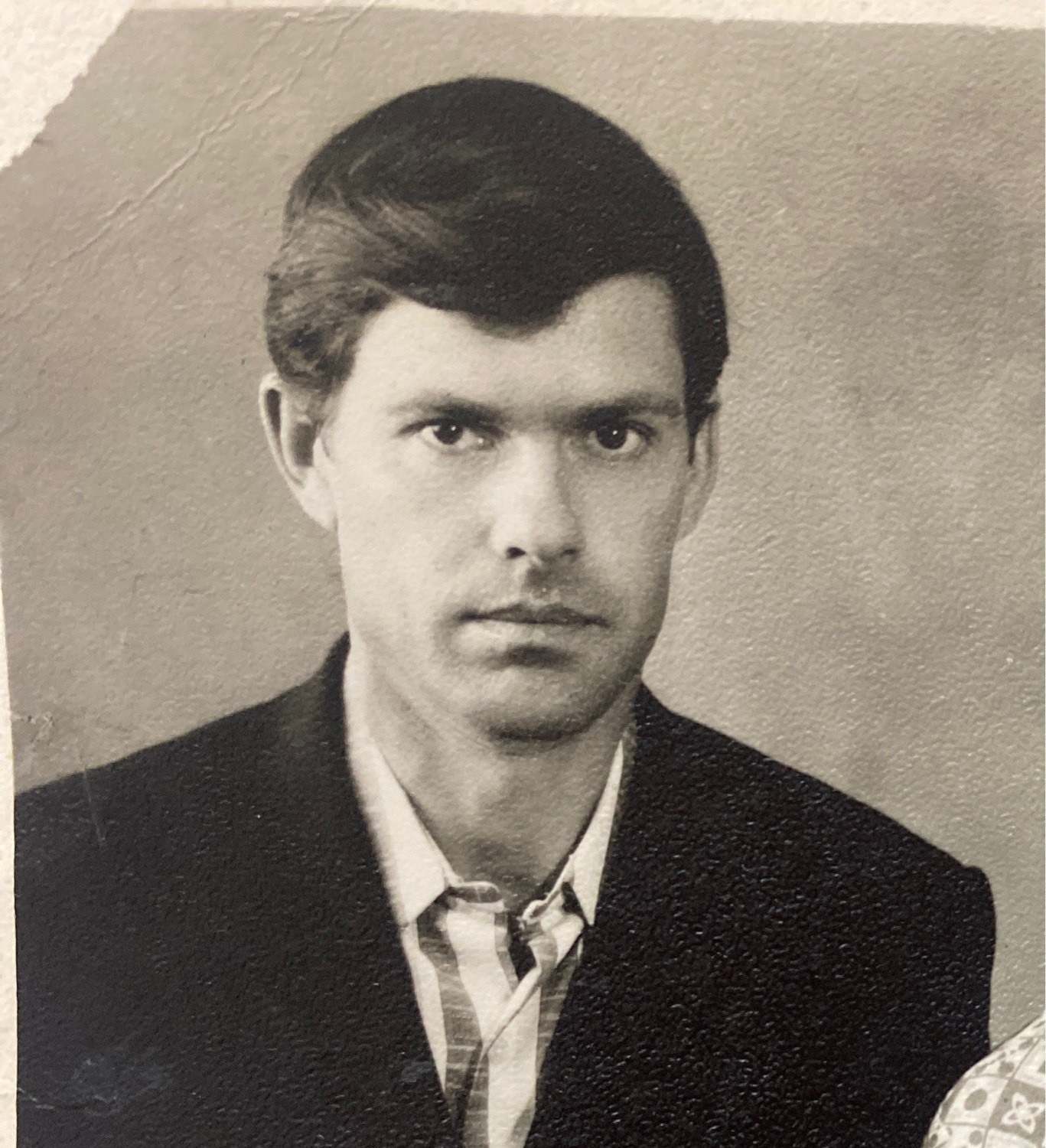 Анатолий Лучников Анатолий Лучников