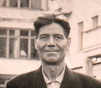 Александр Савенко