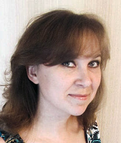 Анна Владимировна Захарова-Салата
