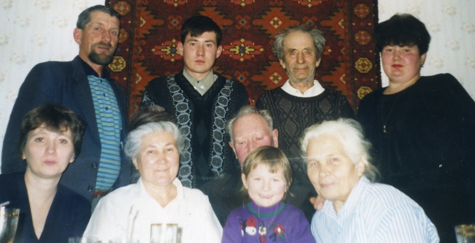 С роднёй. Светлана Жданова Жданова