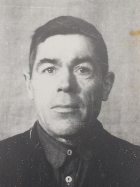 Виктор Леонтьев