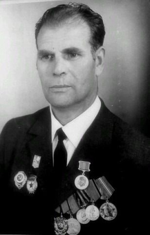 Андрей Старостин