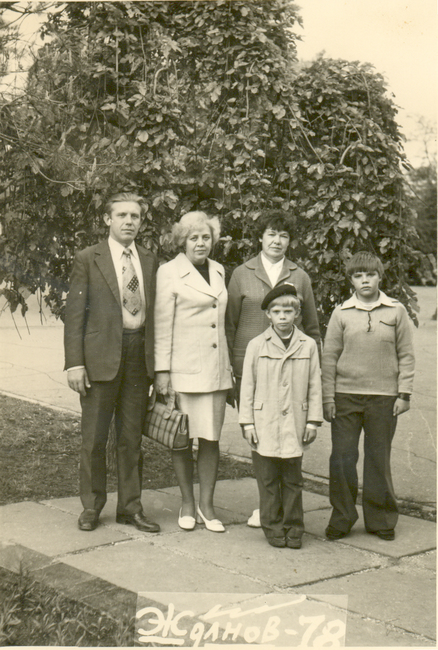 Анатолий Нижниковский Анатолий Нижниковский