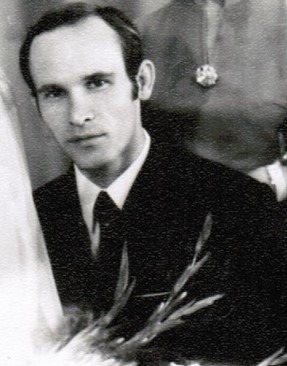 Александр Белов