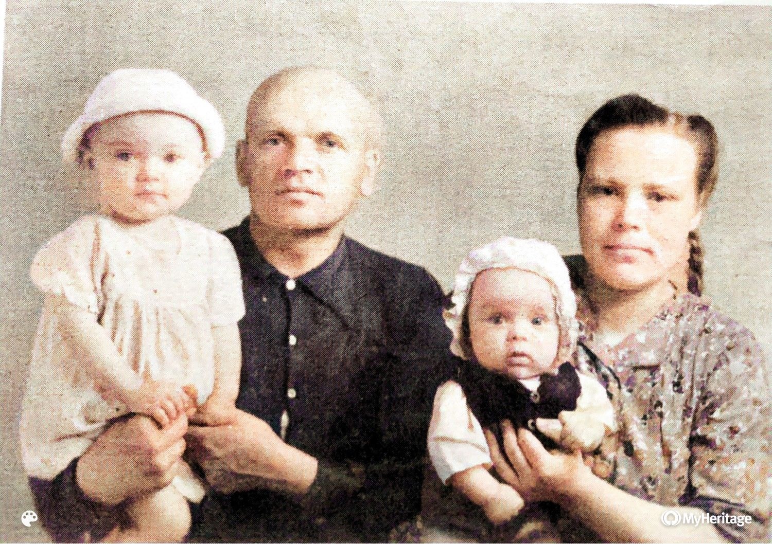 1585154035.155709+7830654058283744822 Павел Стефаненков