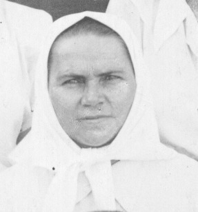 Бабушки Палина Ивановна Перебейнос